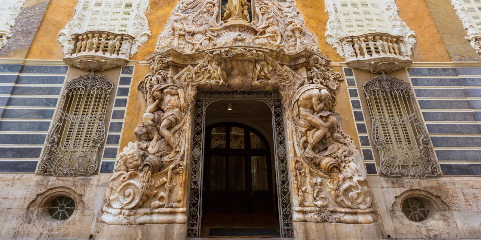 The Alabaster Doorway Everyone Photographs and Few Enter