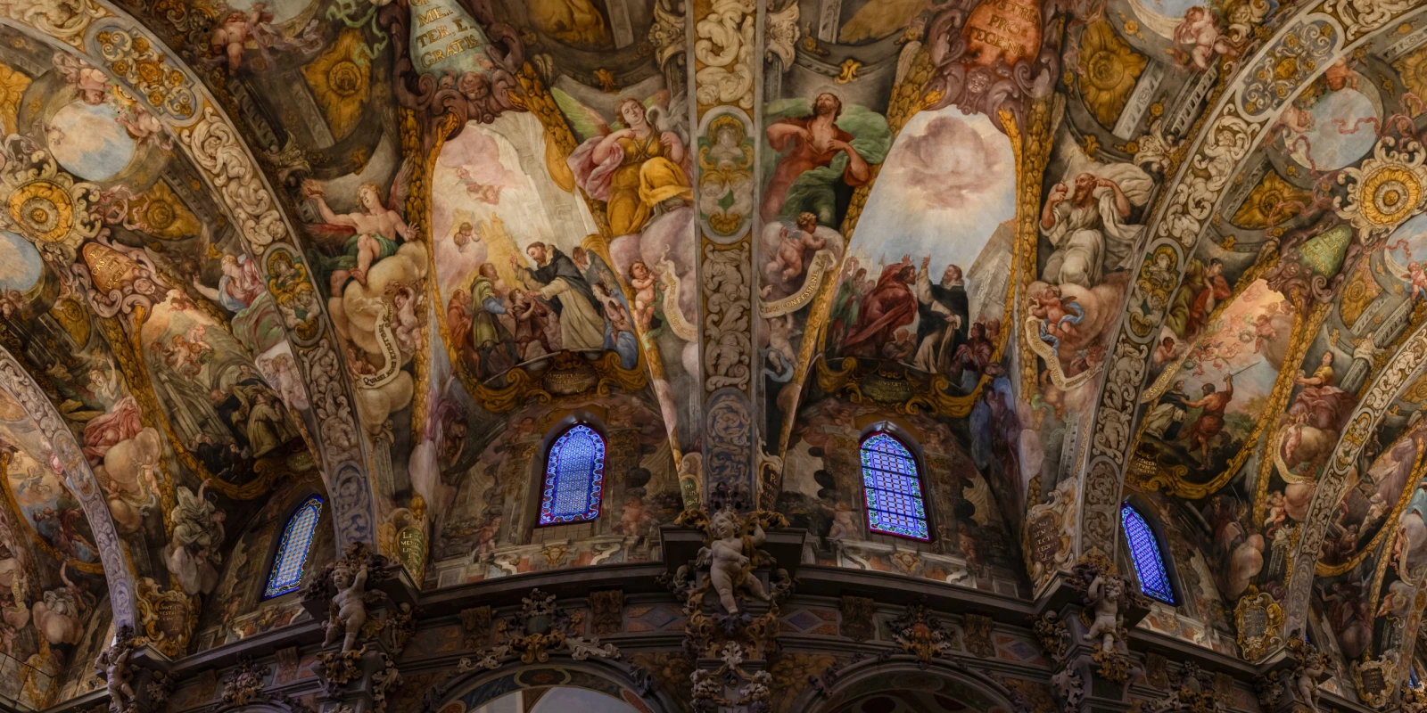 San Nicolás de Valencia, qué entrada compra qué